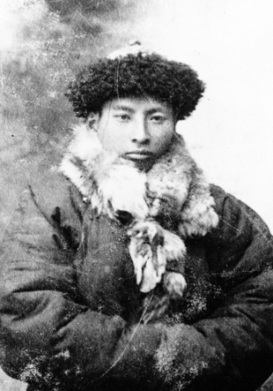 一瓶酸酸甜甜的可尔必思，凭什么畅销百年？